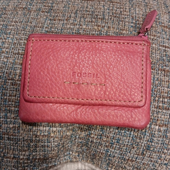 Fossil Pink Leather Coin Purse - Picture 1 of 4